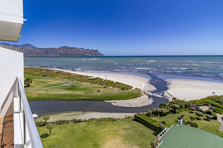 1 Bedroom Property for Sale in Greenways Golf Estate Western Cape